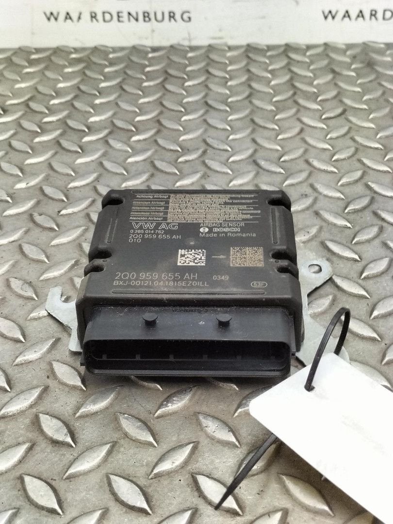 VOLKSWAGEN POLO MK6 AW11.0 TSI COMPUTER ECU 2018, Ophalen of Verzenden, Gebruikt, ARN erkend