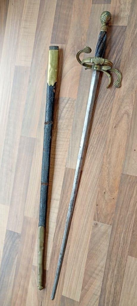 Épée de cour dans le style rapière XV eme, Collections, Enlèvement ou Envoi, Autres