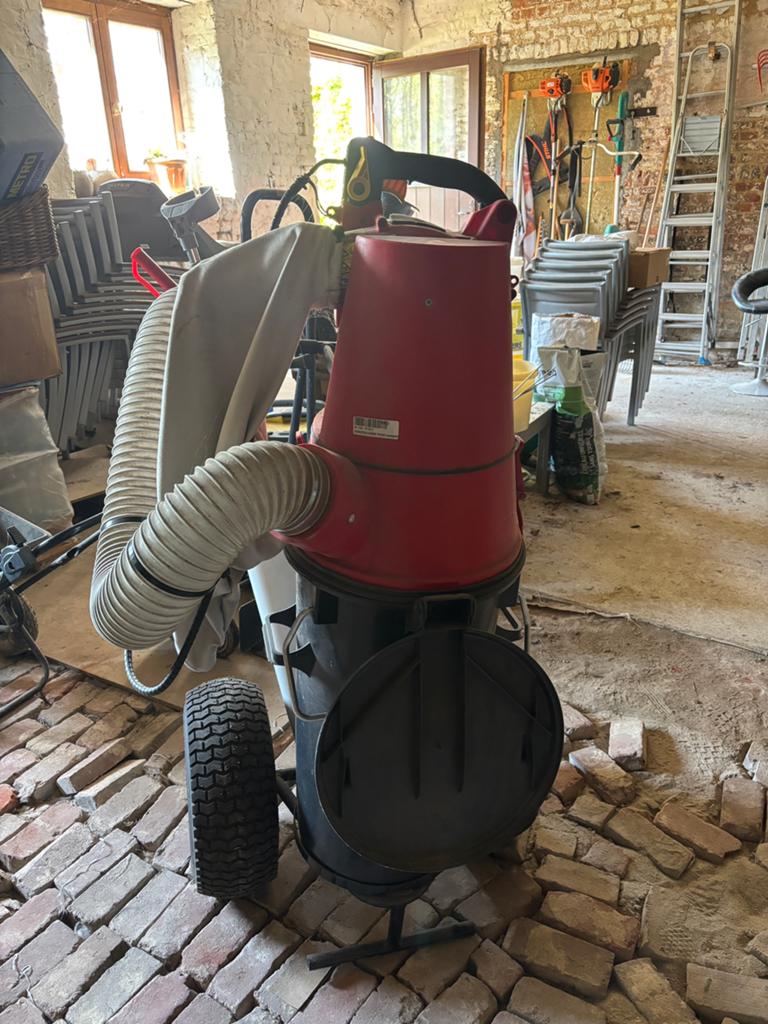 Mestzuiger paddock cleaner, Ne s'applique pas