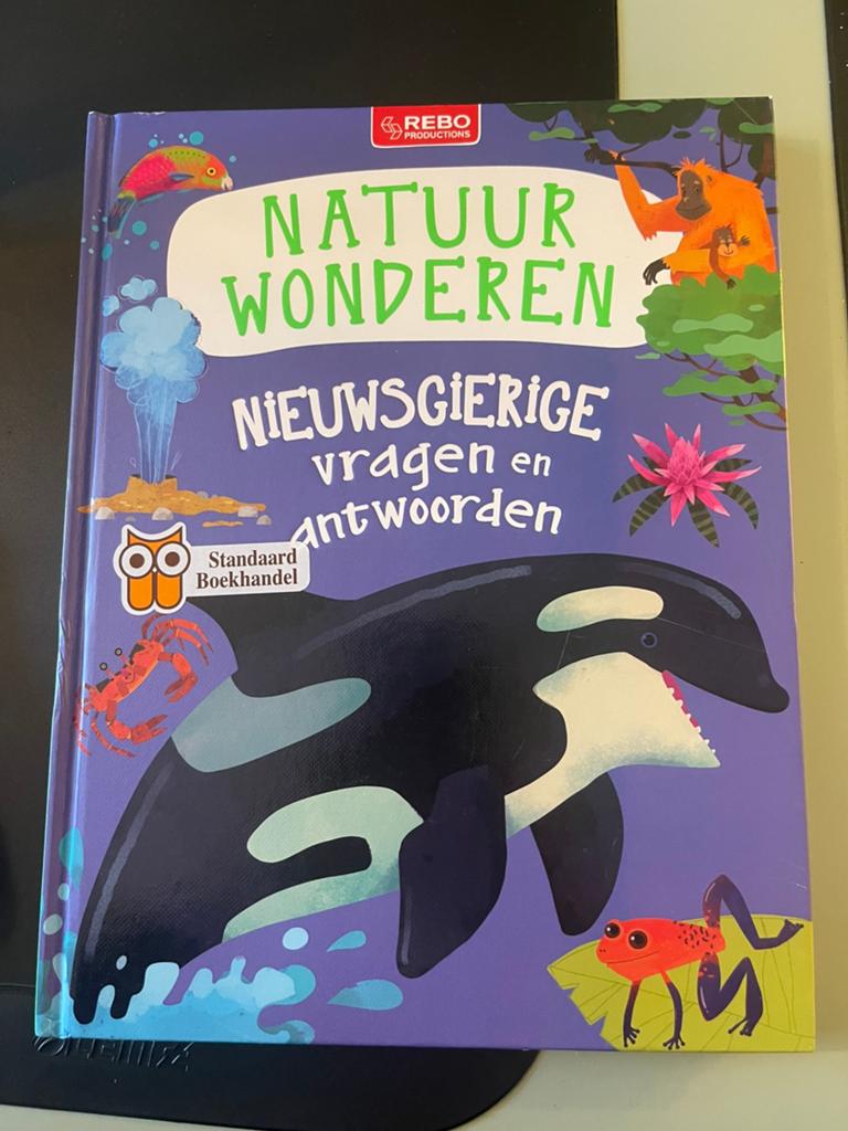 Natuurwonderen - kinderboek, Ophalen of Verzenden, Zo goed als nieuw, Non-fictie