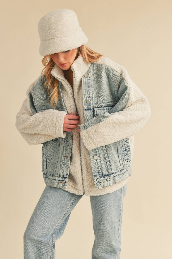 Denim Jacket, Maat 42/44 (L), Nieuw, AEMI + CO, Verzenden