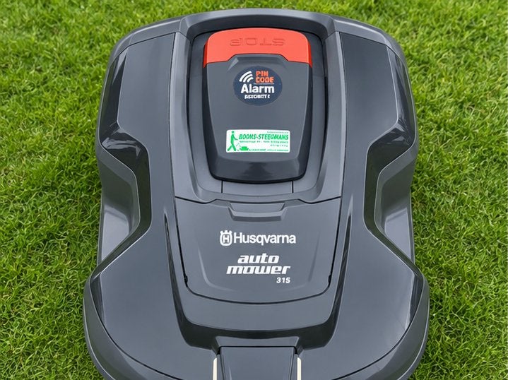 HUSQVARNA AUTOMOWER 315 Mark II, Comme neuf, Enlèvement, Avec capteur de pluie, Plus de 25 cm