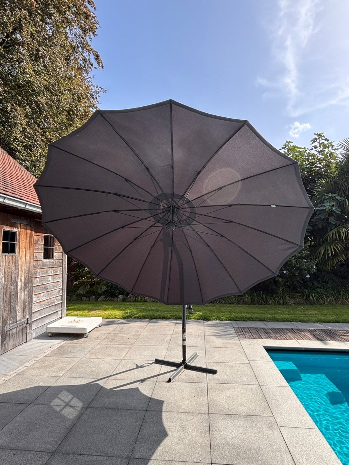 Zweefparasol Ø 280 cm (Antraciet) met kruispoot  - als nieuw, Jardin & Terrasse, Parasols, Inclinable, Comme neuf, Parasol flottant