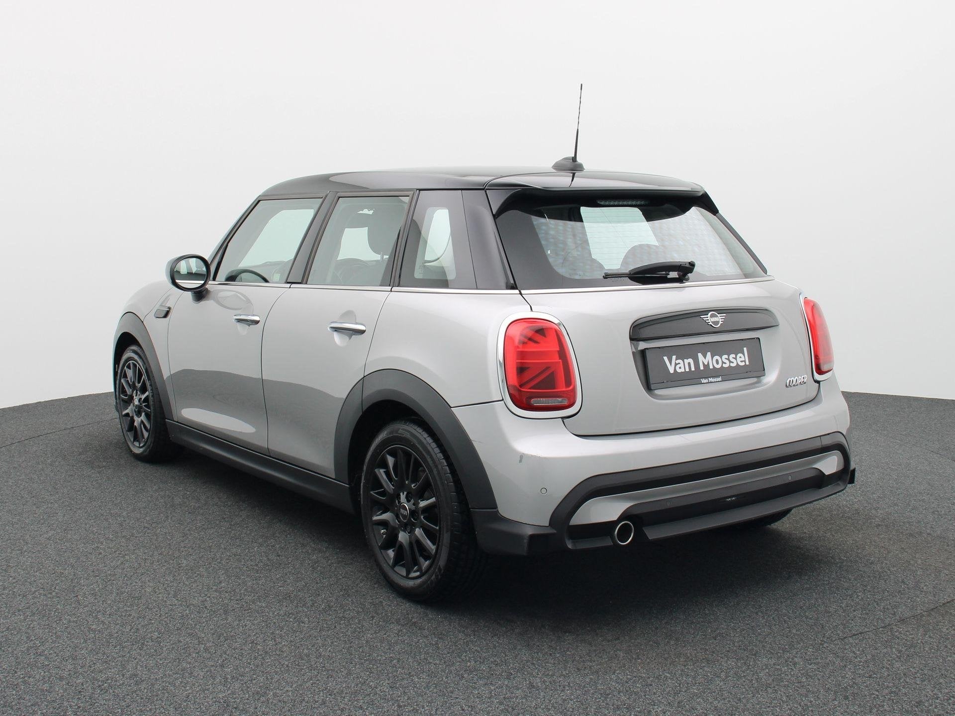MINI Cooper AUTOMAAT | DAB | PDC A (automatique), 100 kW, Argent ou Gris, Achat, https://public.car-pass.be/vhr/d90483ad-4eec-43e2-bc1c-b3726509ecfe