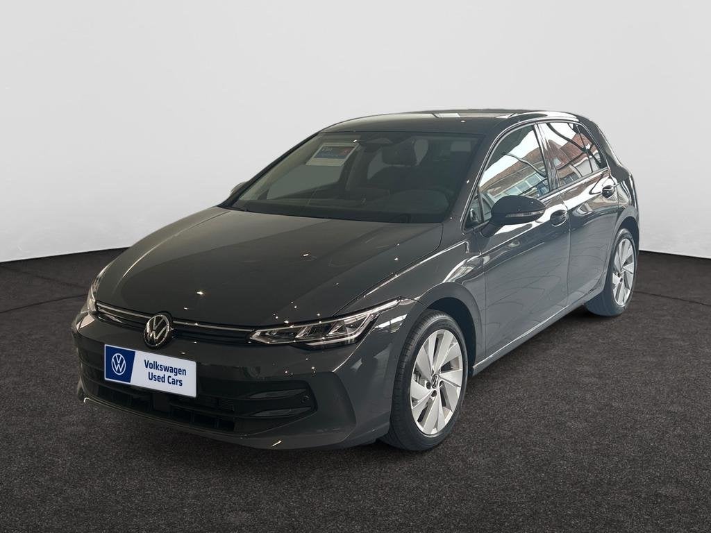Volkswagen Golf VIII Golf Life Business 1.5 eTSI  85 kW (116, Auto's, Automaat, https://public.car-pass.be/vhr/84366beb-3704-49fa-8ec1-c7a78061fff9
