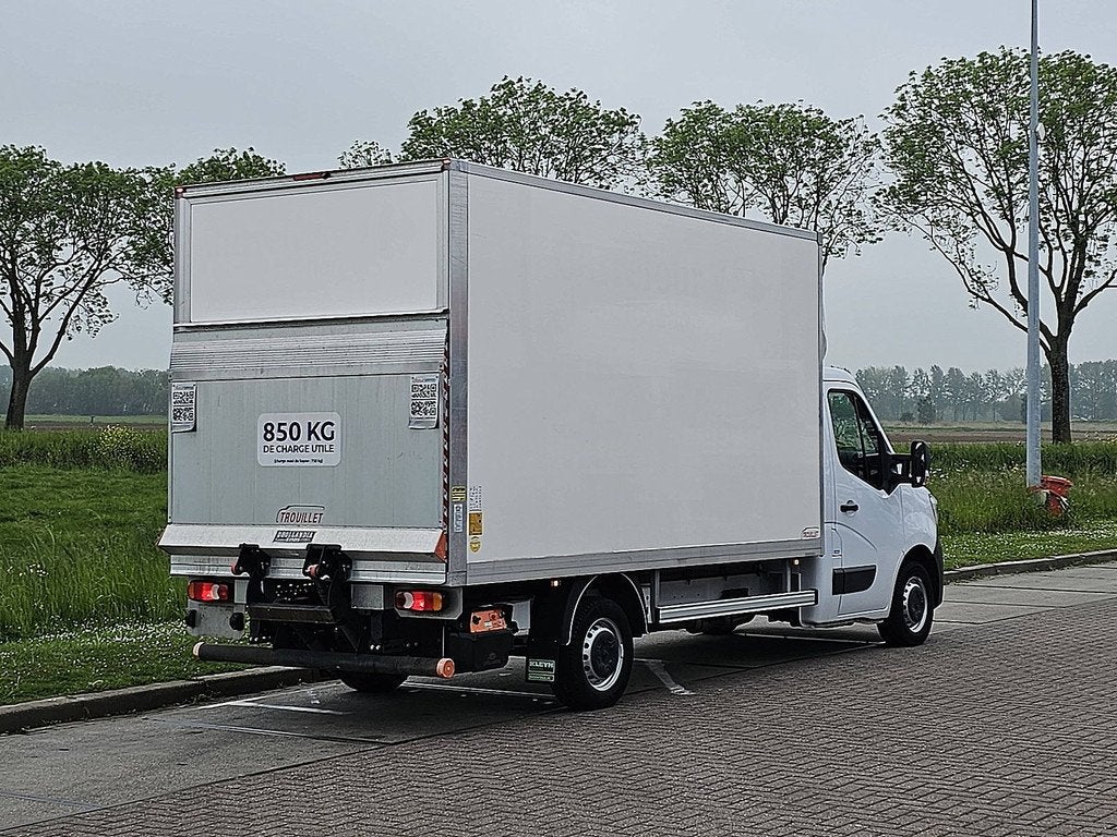 Renault Master T35 2.3 dCi 145 L3H2 DL DC Comfort (bj 2024), Auto's, Achterwielaandrijving, Gebruikt, 145 pk, 4 cilinders