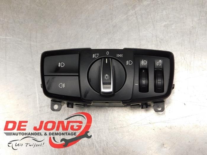 Commutateur lumière d'un BMW 2-Serie, -, 3 mois de garantie, Utilisé, -