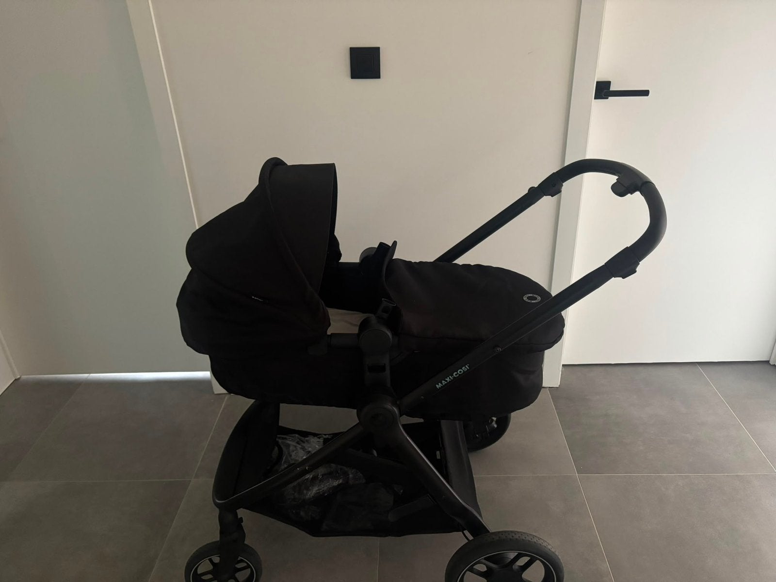 Maxi Cosi Zelia 2 in 1, Enfants & Bébés, Enlèvement, Comme neuf