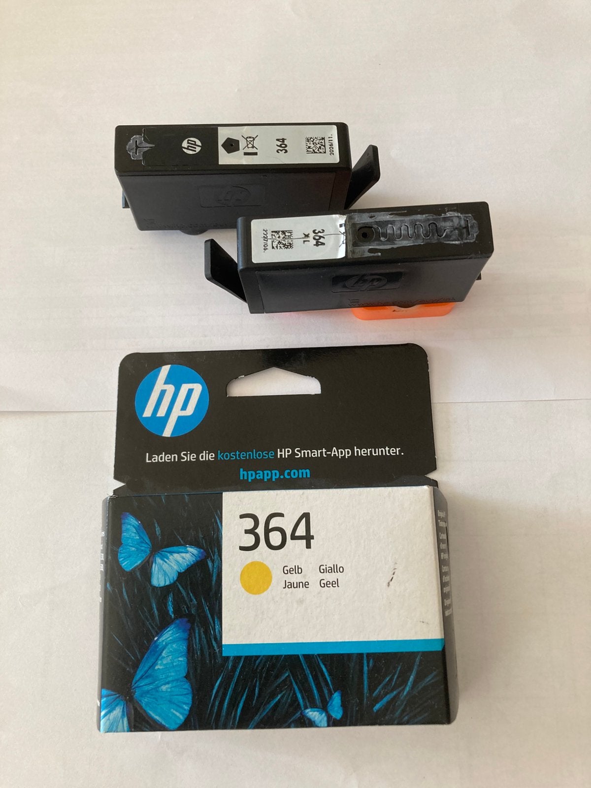 Cartouches d'encre noire et jaune HP n 364, Enlèvement, Comme neuf