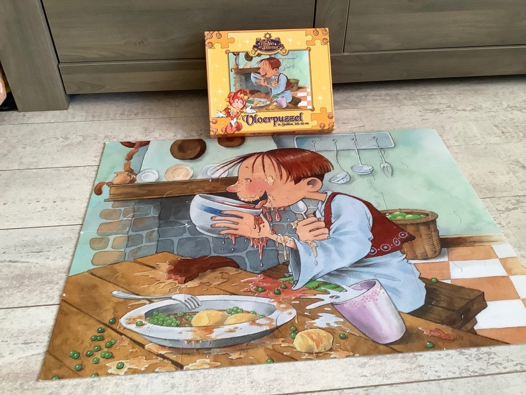 Efteling Pardoes de tovenaar vloerpuzzle (16 stuks), Ophalen of Verzenden, Zo goed als nieuw, Overige typen