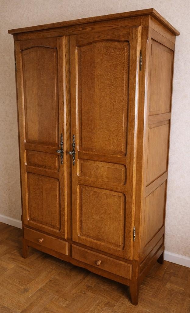 Paire de garde-robes en bois massif, Enlèvement