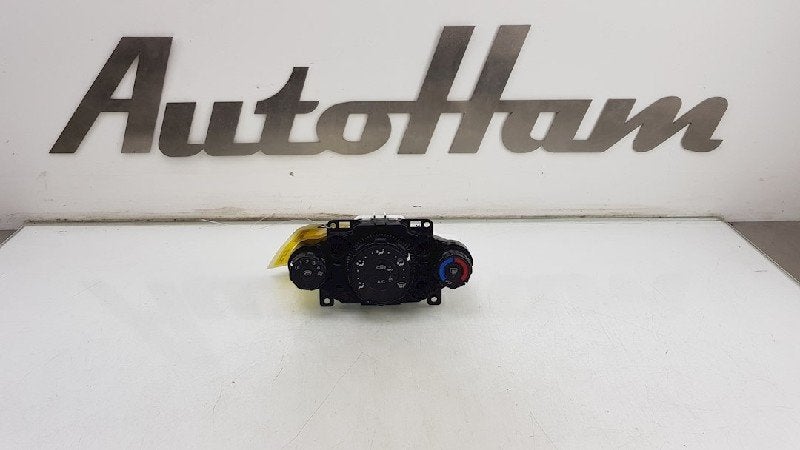 BEDIENINGSPANEEL VERWARMING Ford Fiesta 6 (JA8), Gebruikt, Henry-Ford-Straße  1
50735  Köln, DE, Ford-Werke GmbH, Kunden@ford.com