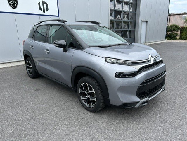 Citroen C3 Aircross 1.2 Pure Tech Shine EAT6, Euro 6, 1199 cc, Parkeersensor, 0 kg
