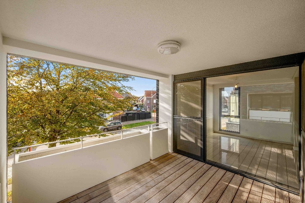 Bel appartement lumineux avec terrasse couverte et ascenseur, Immo, 96 m², 92 kWh/m²/an, Sint-Truiden, Ventes sans courtier