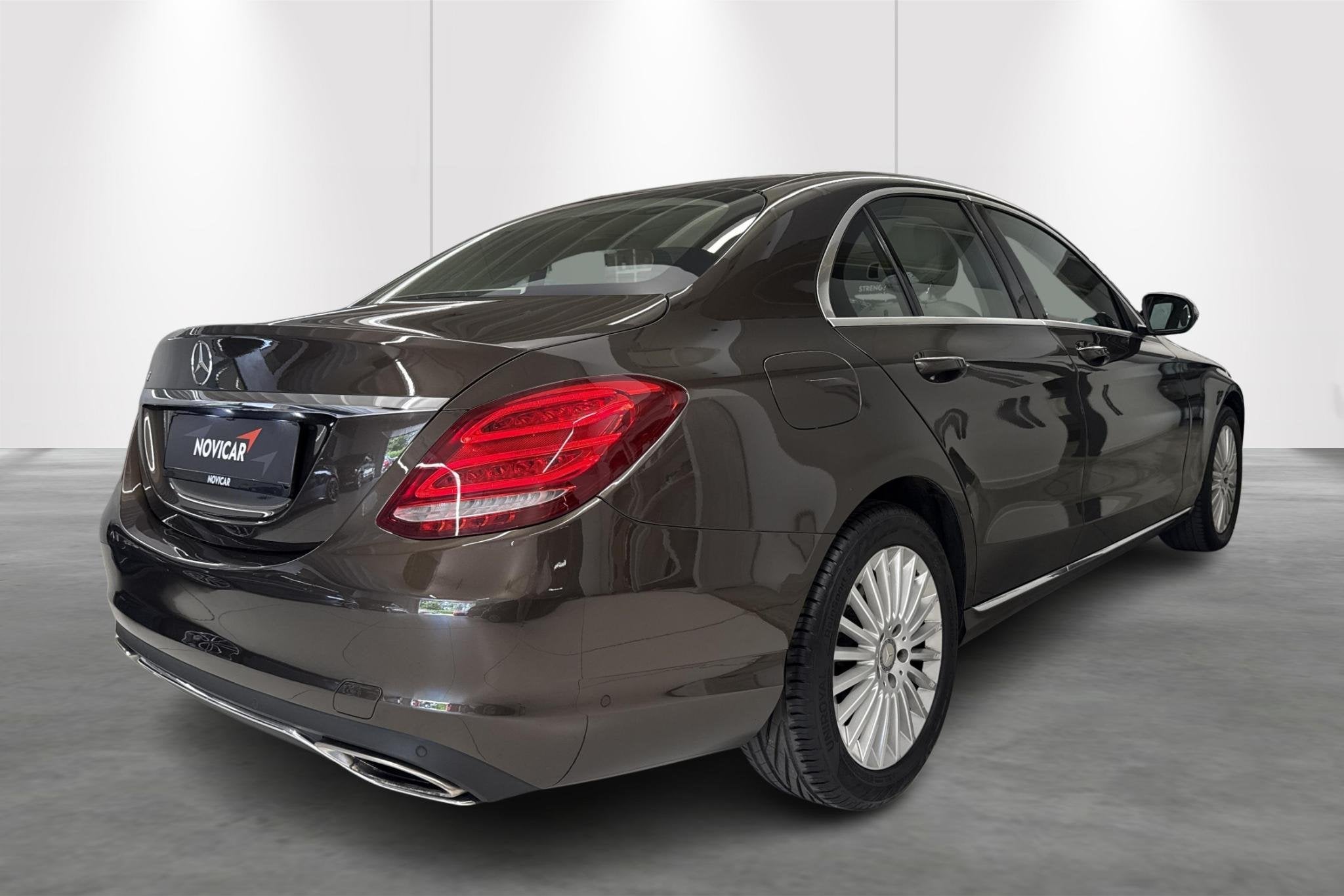 Mercedes-Benz C-Klasse Berline C 180 Business Solution Auto, Autos, https://public.car-pass.be/vhr/dc9ccca2-7ecb-4655-999d-8f96041dba97