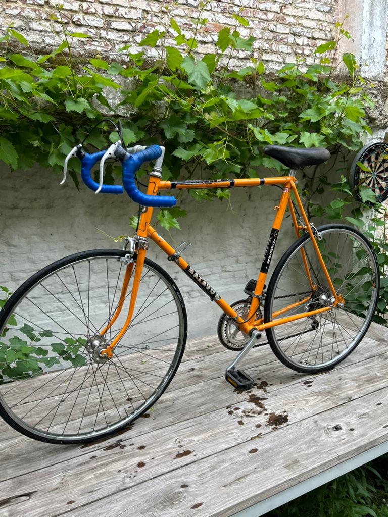 Vélo de route Batavus (avec pneus neufs), Vélos & Vélomoteurs, Enlèvement, Comme neuf, Batavus