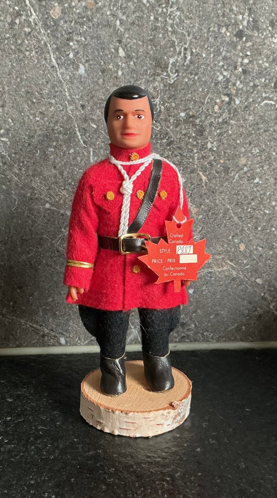 Vintage Canadian Mountie Pop (RCMP), Enlèvement ou Envoi, Comme neuf