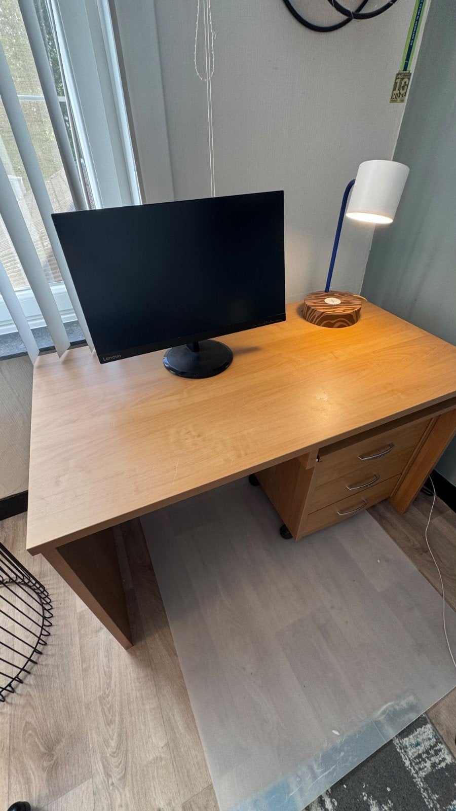 Bureau met rolkastje - ideaal voor thuiswerkplek, Huis en Inrichting, Ophalen