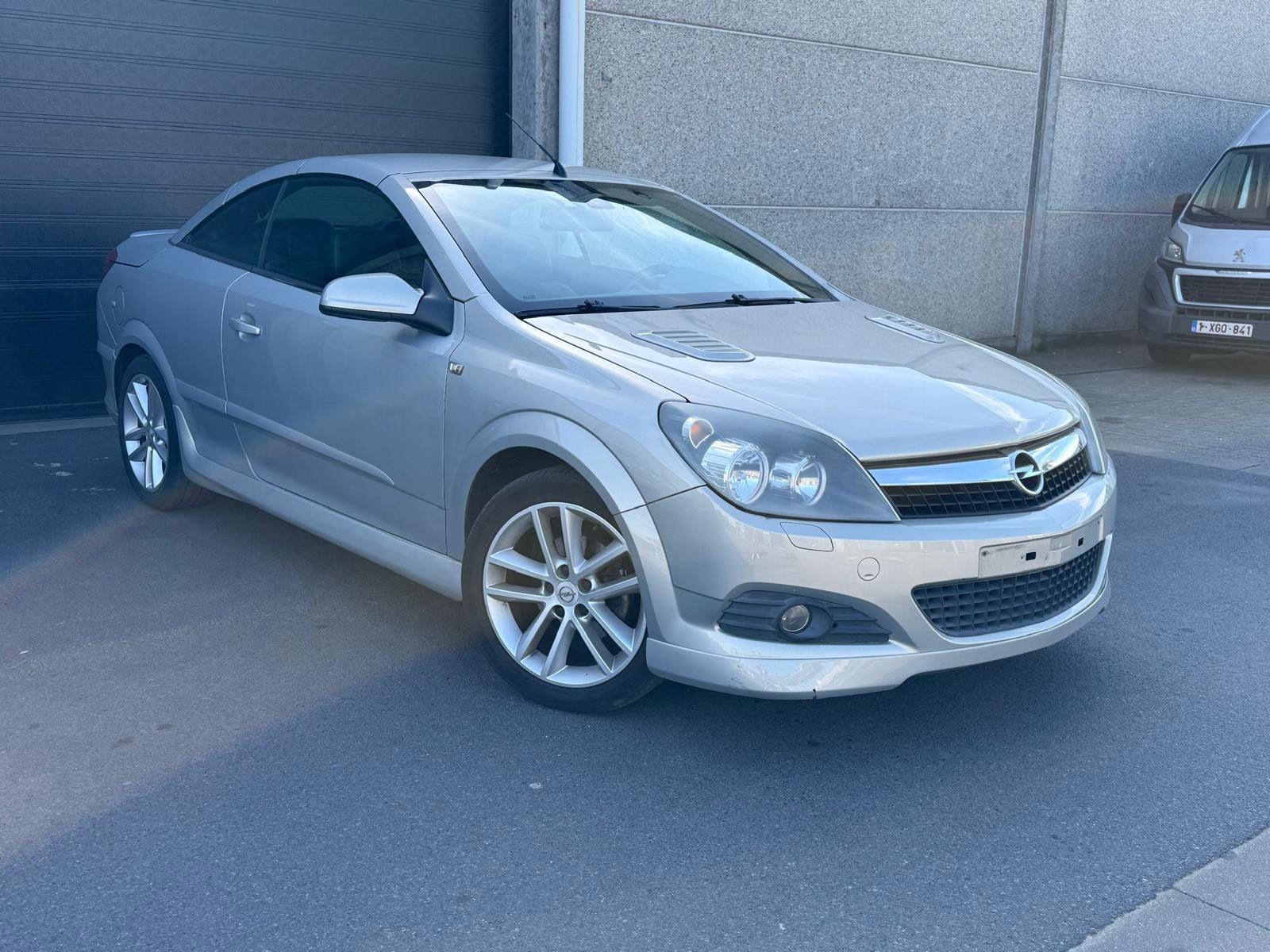 Opel Astra 1.6 benzine Cabrio, Autos, Cuir, Argent ou Gris, Achat, Entreprise