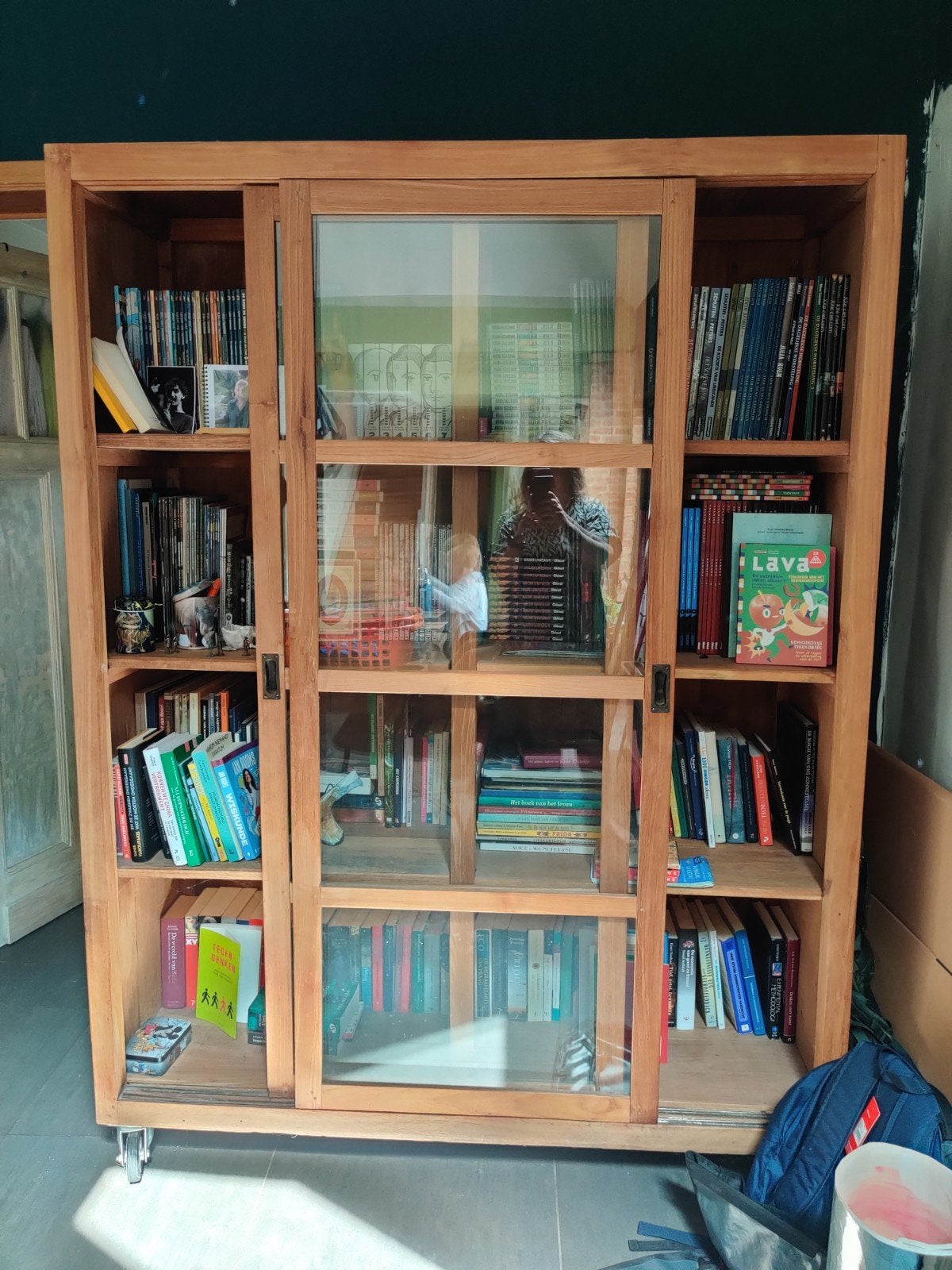 Vintage boekenkast, Ophalen