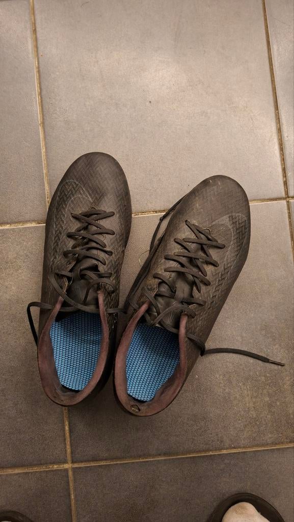 Voetbalschoen maat 42 43 van nike, Ophalen of Verzenden