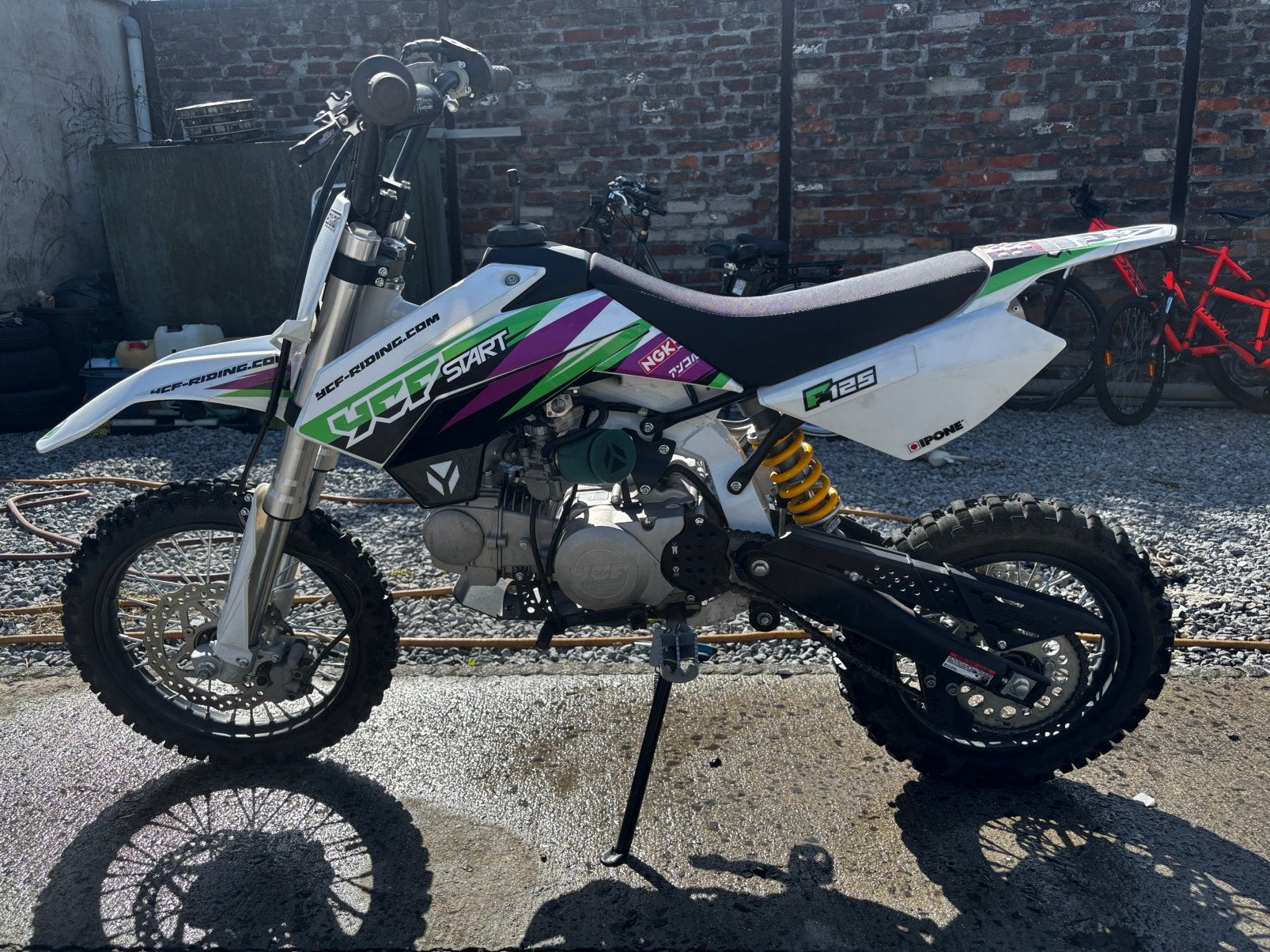 YCF 125 start, Ophalen, Zo goed als nieuw