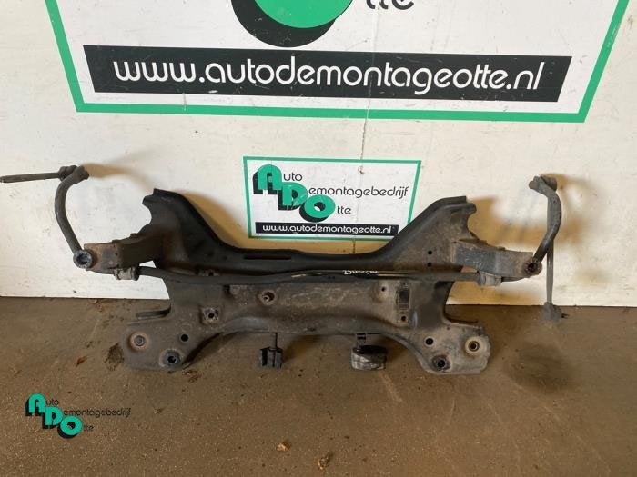 Subframe van een Volkswagen Polo (Polo 09-), Gebruikt, -, Volkswagen, -