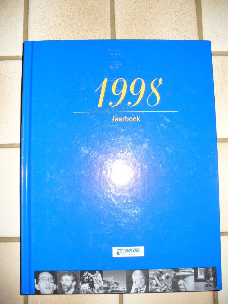 Jaarboek 1998, Ophalen of Verzenden, Zo goed als nieuw