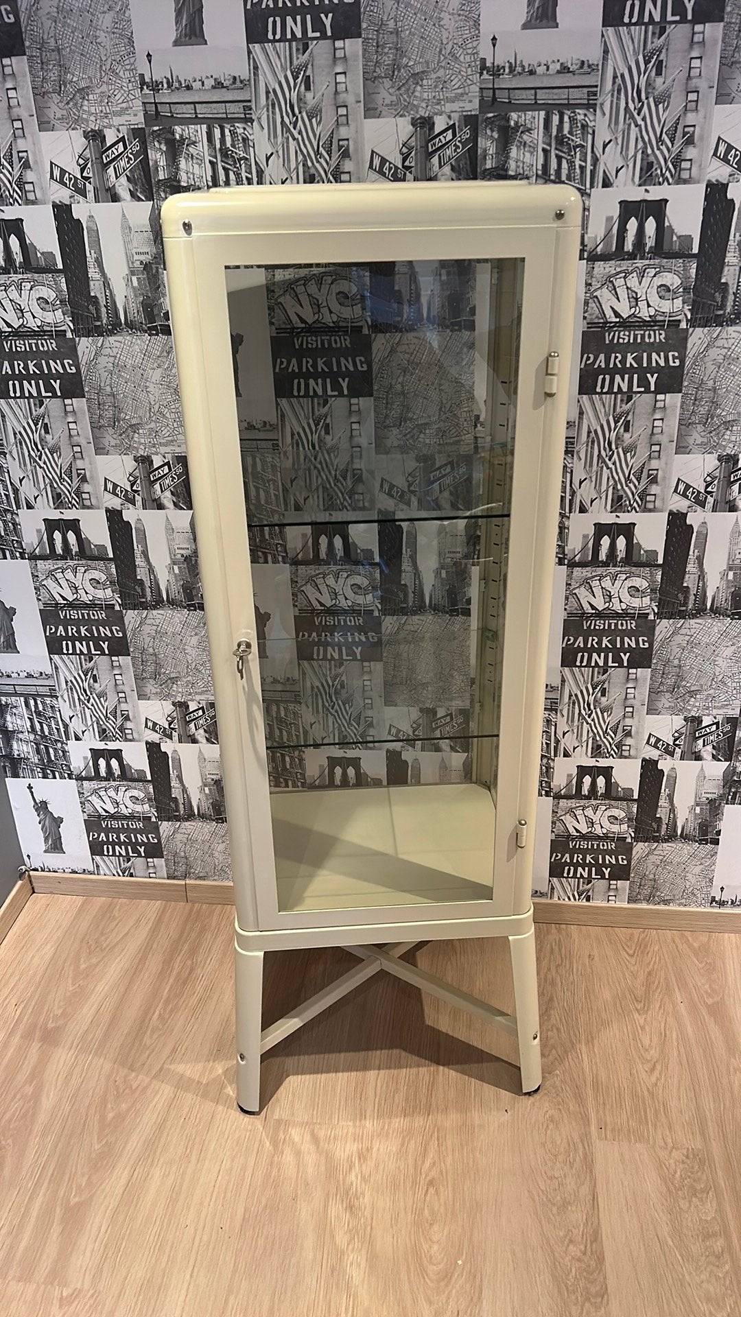 Armoire à pharmacie Fabrikor, Maison & Meubles, Enlèvement, Comme neuf