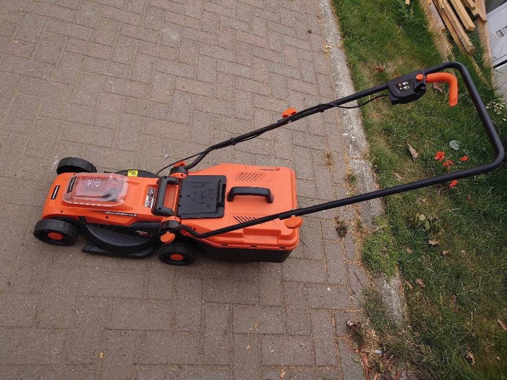grasmachine powerplus op batterij, Tuin en Terras, Ophalen, Zo goed als nieuw, Accu-grasmaaier, Powerplus