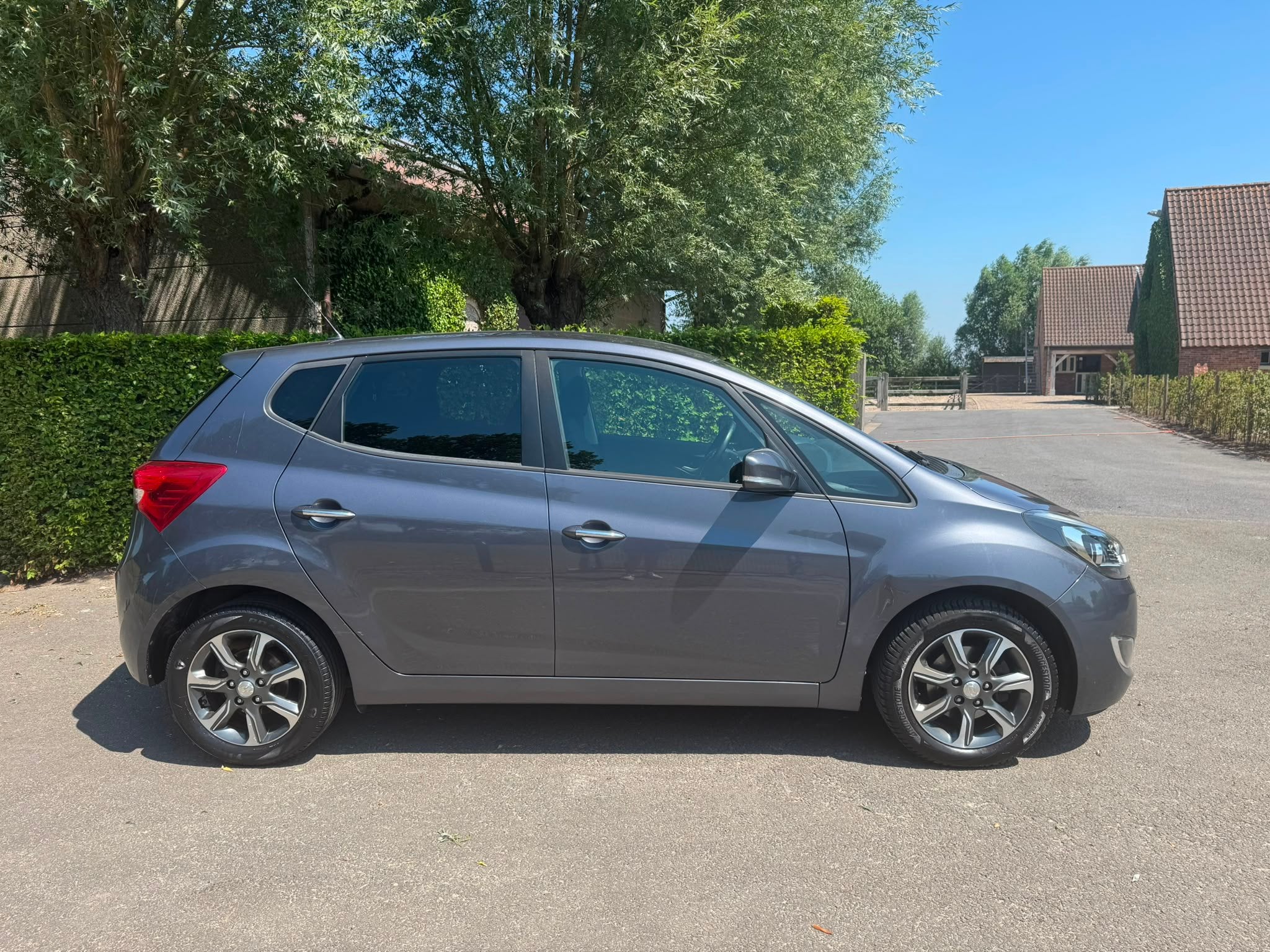 Hyundai ix20 pop navi (année de construction 2018), Autos, Hyundai, Argent ou Gris, Achat, 90 ch, Entreprise