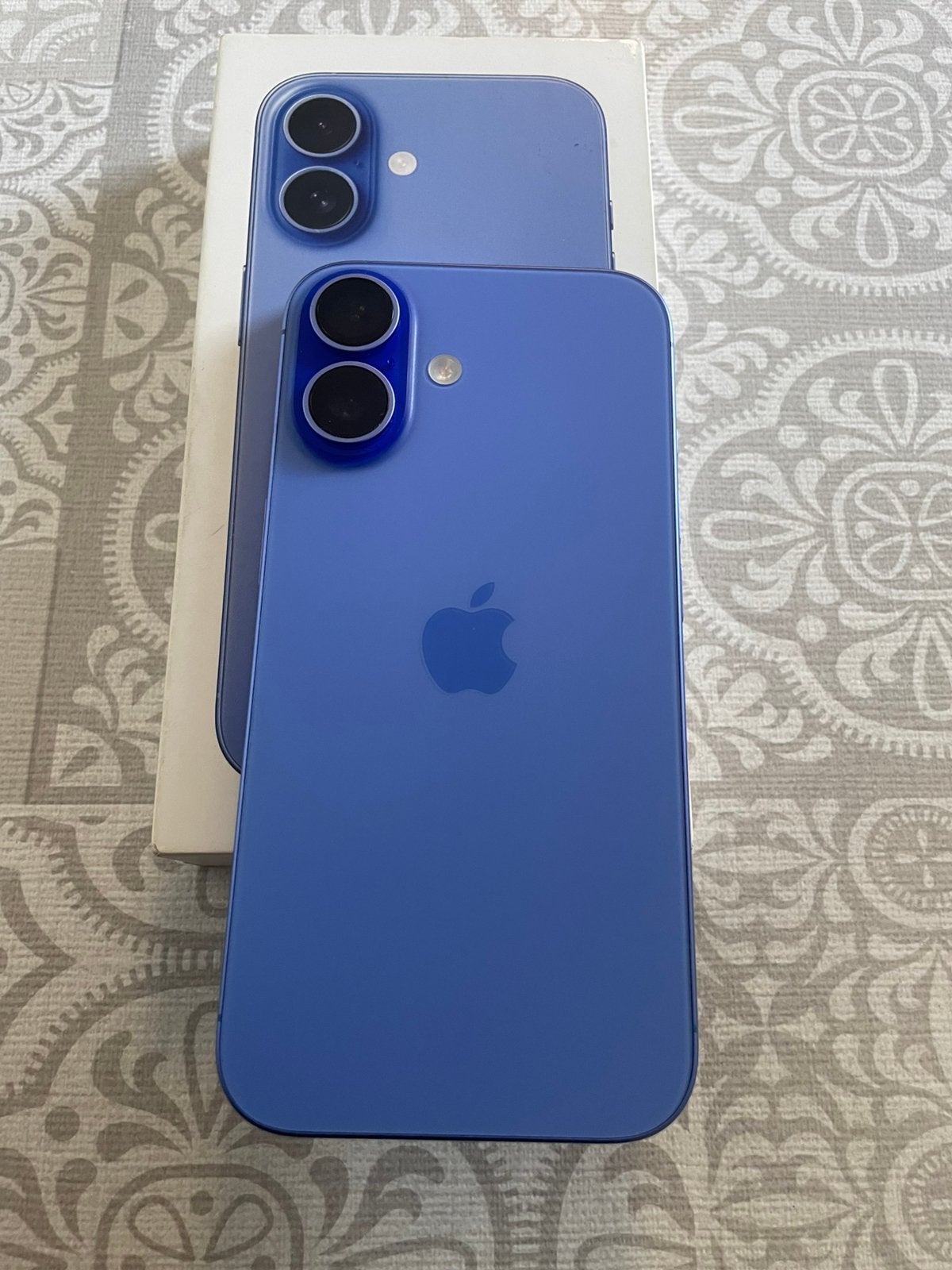 Iphone 16, Télécoms, Téléphonie mobile | Apple iPhone, 92 %, 128 GB, Enlèvement ou Envoi, IPhone 16