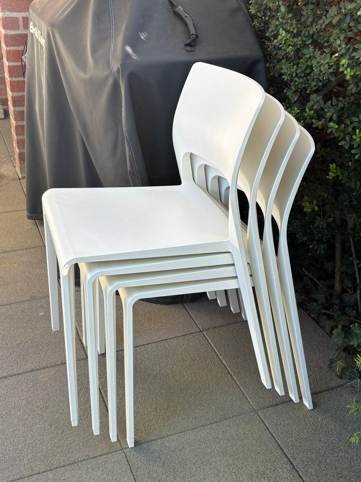 Witte kunststof stoelen keuken/terras, Tuin en Terras, Ophalen, Zo goed als nieuw, Kunststof