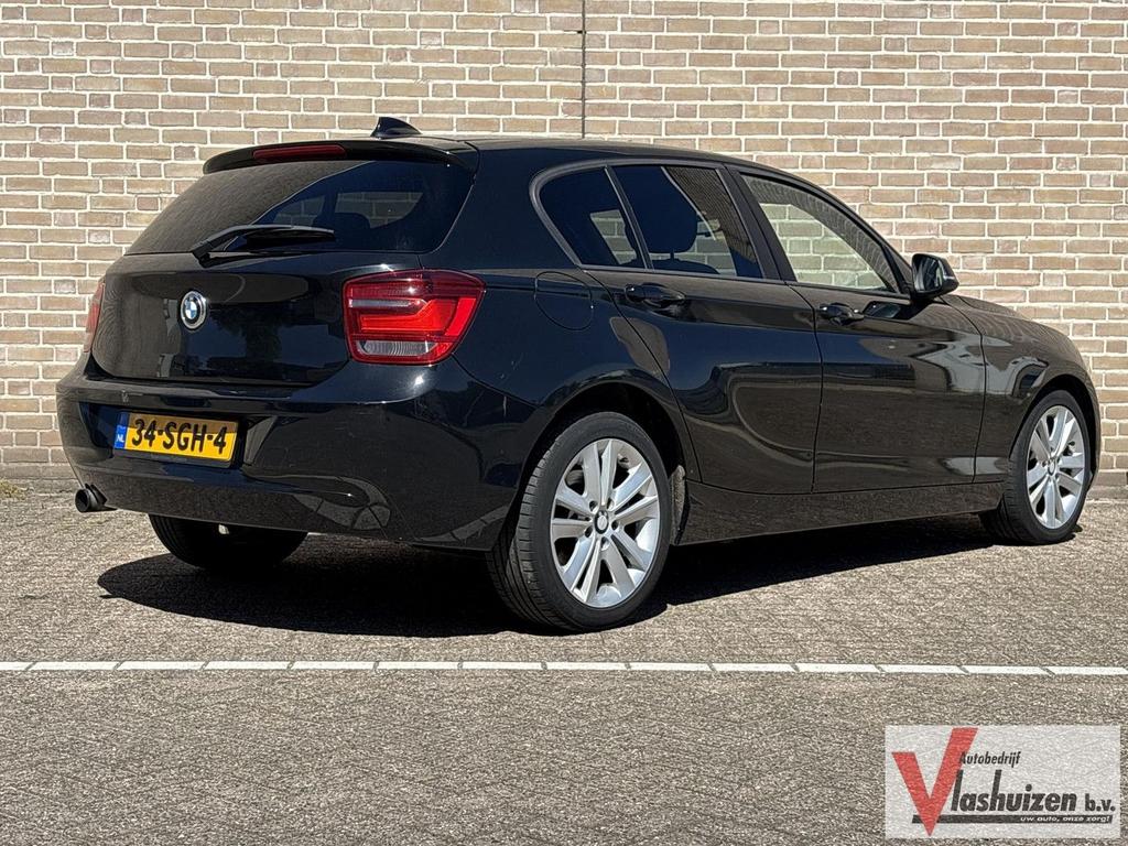 BMW 116 1-serie 116i Business, Auto's, BMW, 1 Reeks, 129 g/km, Zwart, Start-stop-systeem