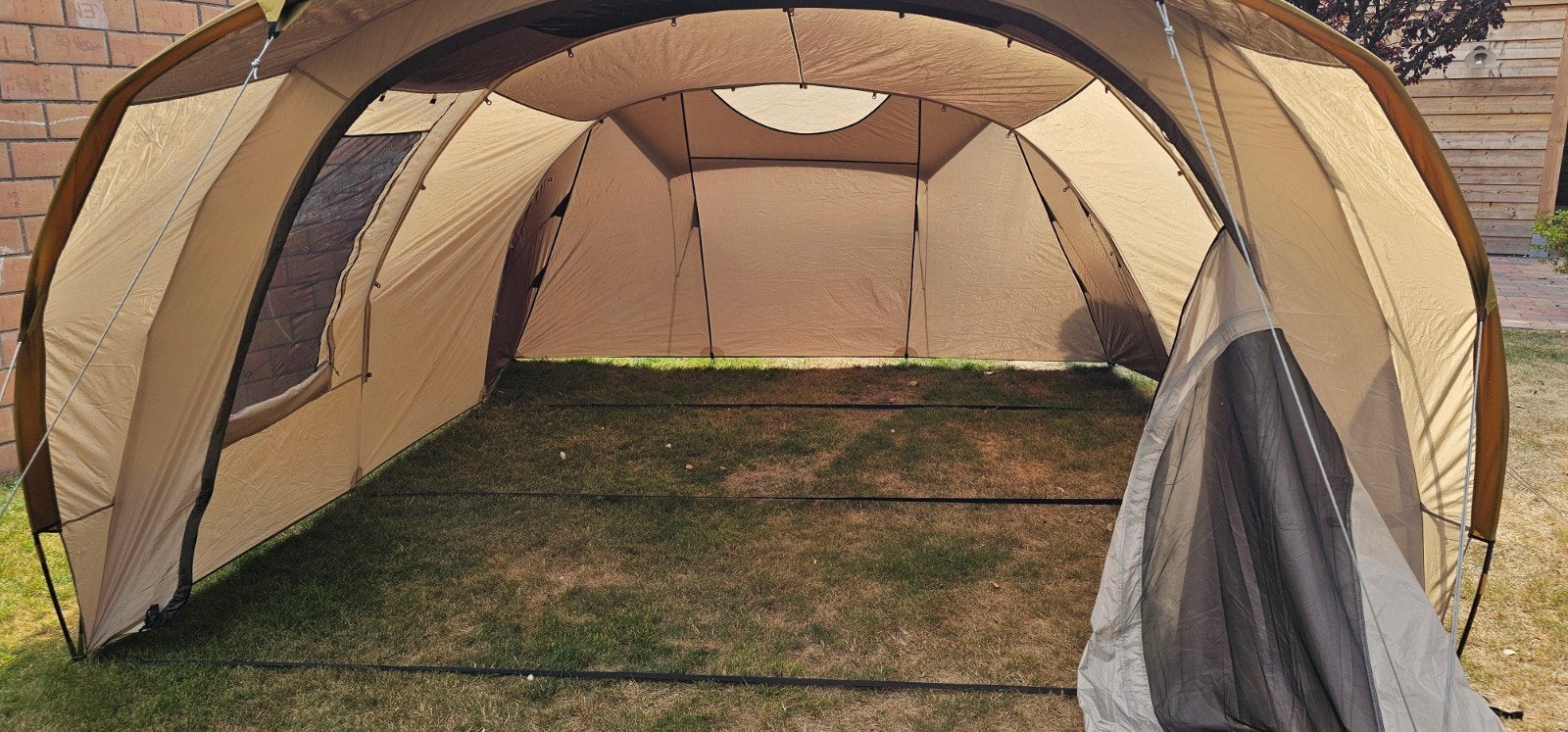 Quechua TENT T6. 2, Caravans en Kamperen, Tenten, Ophalen, Zo goed als nieuw, Tot en met 4