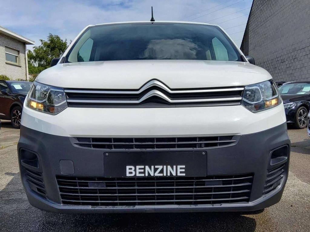 Citroën Berlingo 1.2 PureTech LICHTE VRACHT BENZINE, 121 g/km, https://public.car-pass.be/vhr/aa00ca9d-635e-4fc8-9b92-394fa026634e