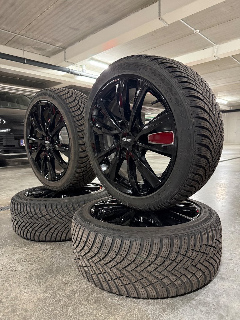 4 pneus hiver sur jantes - 225/45 R17 5x108, Autos : Pièces & Accessoires, Pneus hiver, Véhicule de tourisme, Enlèvement, Utilisé