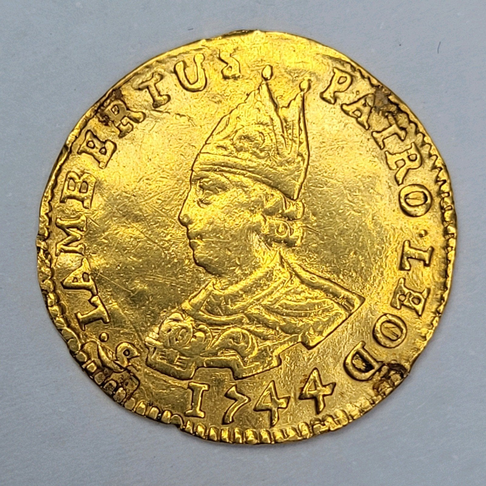 Médaille en or, Or