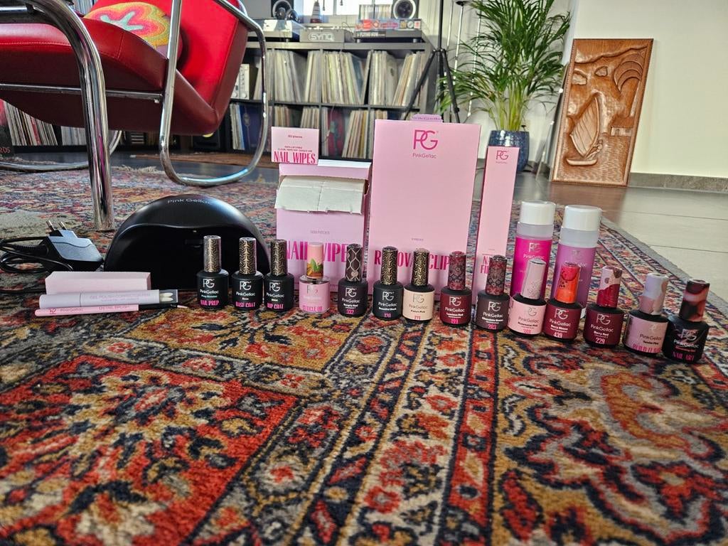 Pink Gellac set, Bijoux, Sacs & Beauté, Beauté | Soins du corps, Comme neuf, Autres types, Enlèvement
