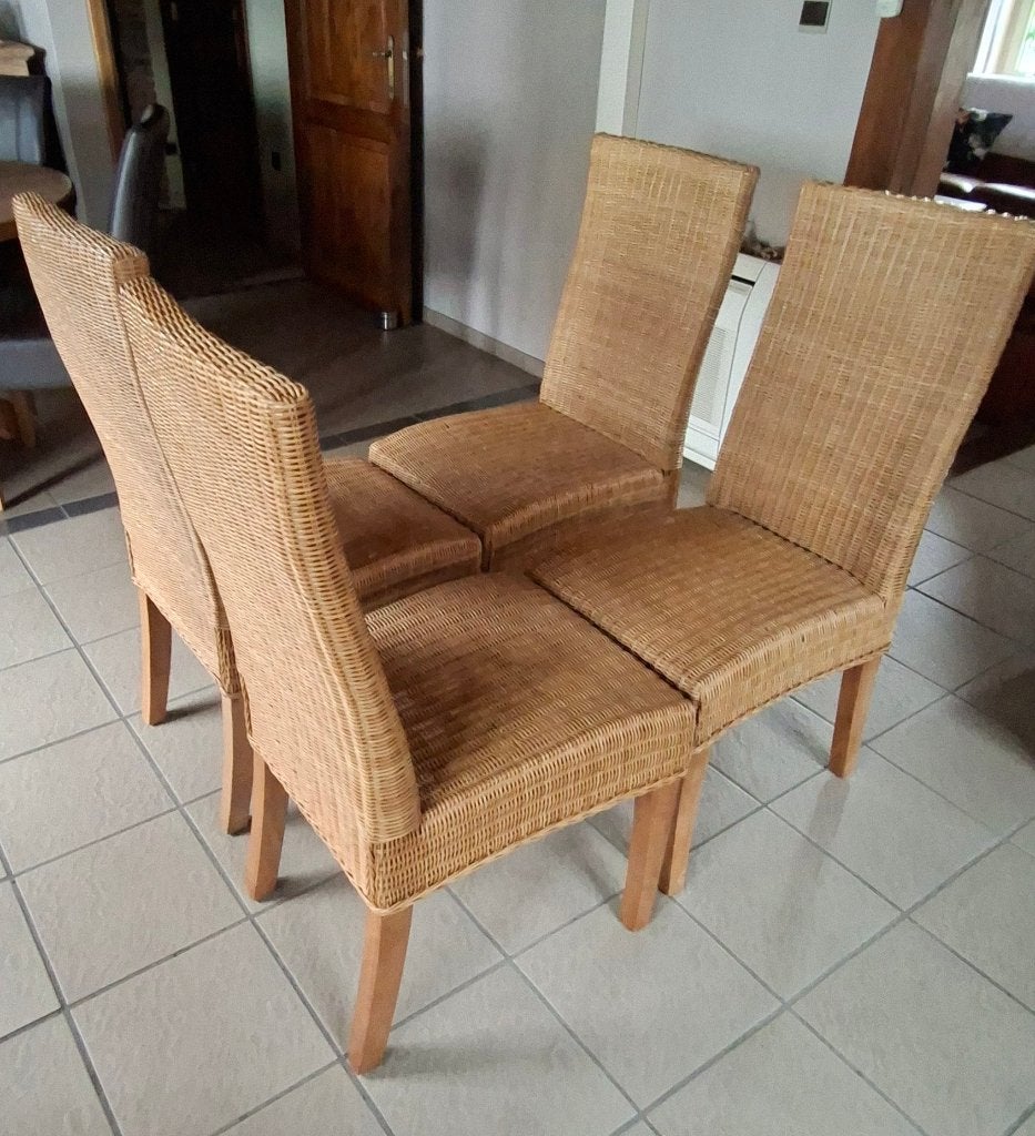 4 rieten stoelen, Bruin, Riet of Rotan, Ophalen of Verzenden, Vier