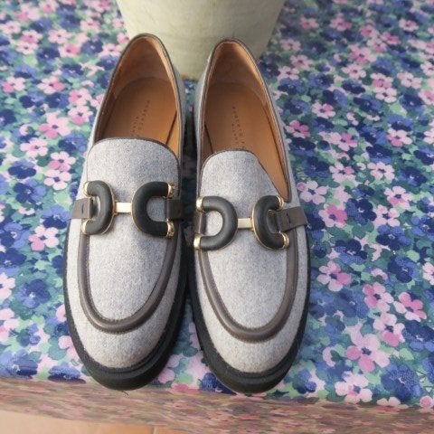 Loafers nieuw grijs gespdetail Roberto Festa mt 39,5, Instappers, Nieuw, Ophalen of Verzenden, Grijs