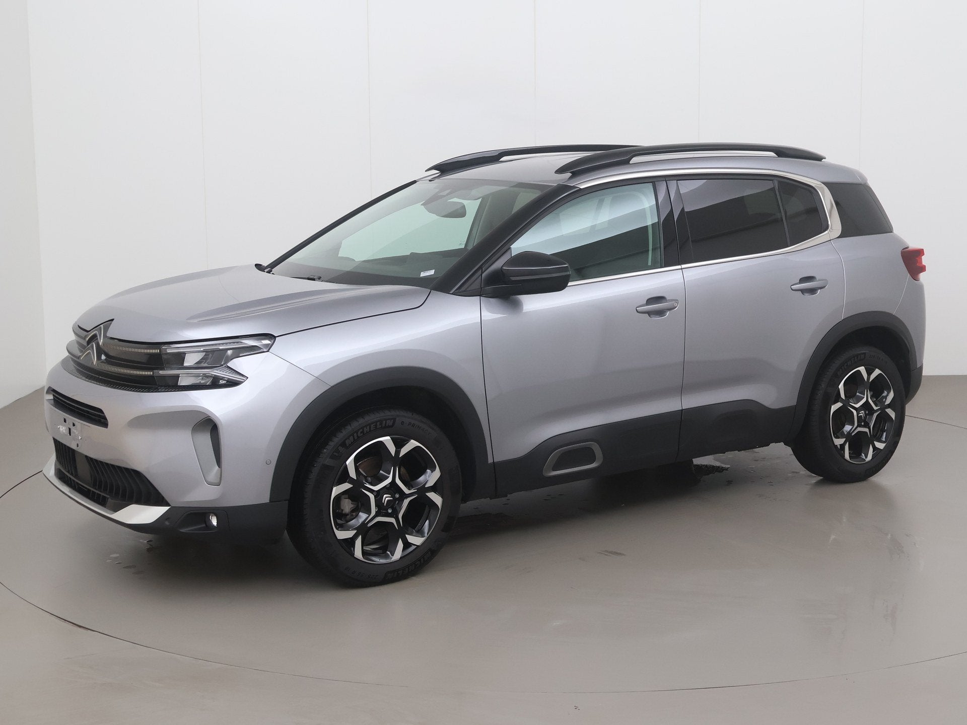 Citroen C5 Aircross puretech shine 130 AT, Autos, Citroën, Argent ou Gris, Achat, Entreprise, 149 g/km