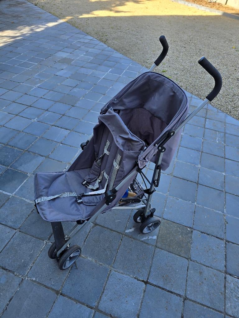 kinderbuggy ALS NIEUW met gratis eetstoel en schommel, Kinderen en Baby's, Ophalen, Zo goed als nieuw, Overige merken, Verstelbare rugleuning