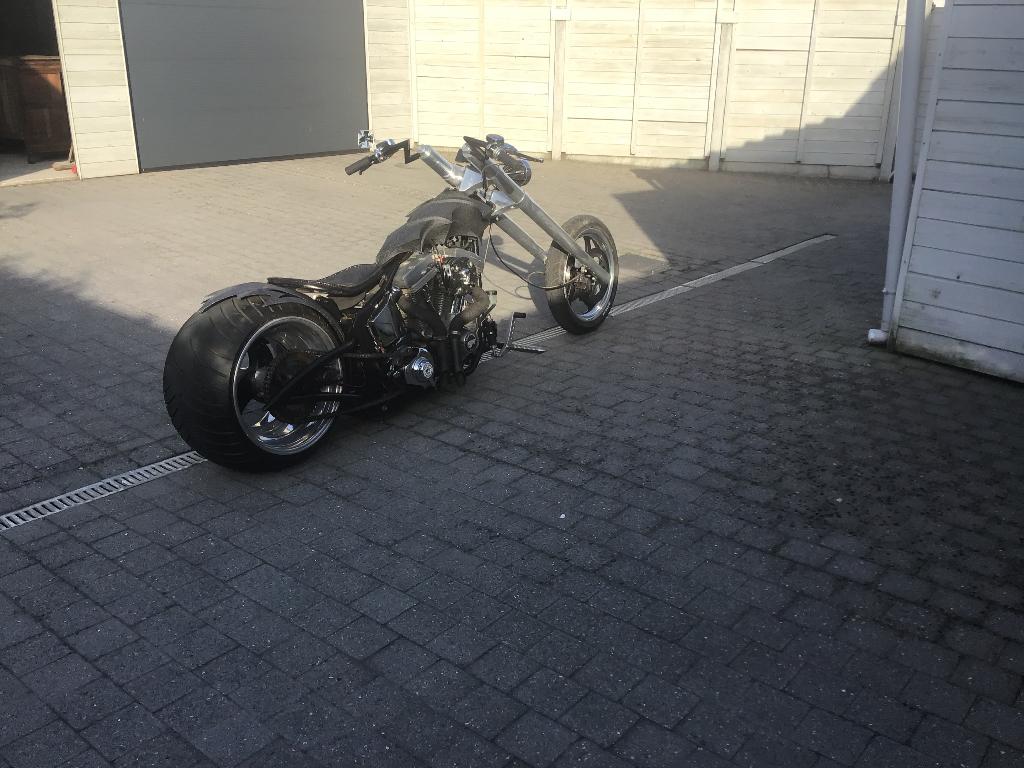Harley chopper, Motos, 2 cylindres, Particulier, Manuelle, Chopper