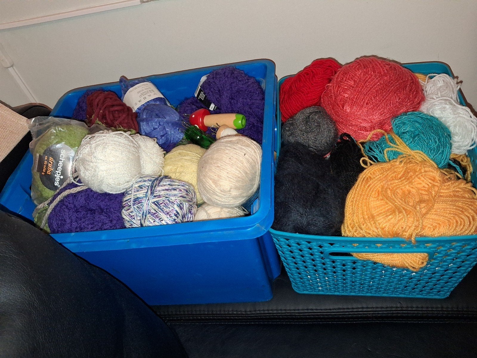 4,8 kg wol ,gemengde kleuren., Ophalen