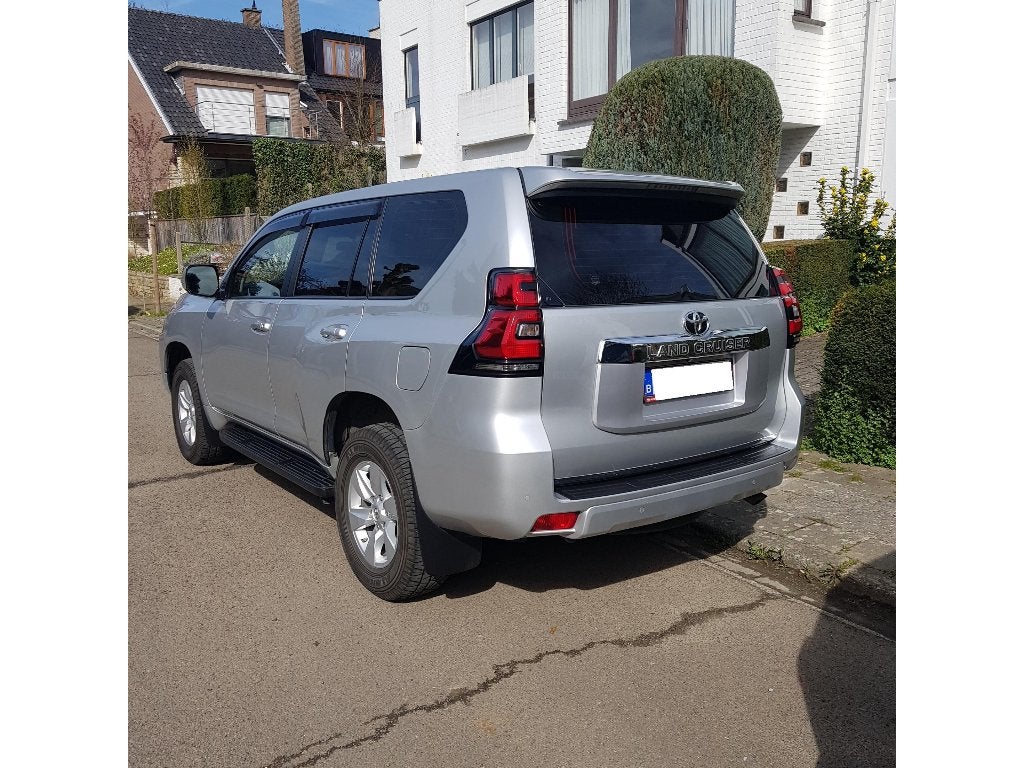 TOYOTA LAND CRUISER COUNTRY ‘’PLUS+’’ , CUIR, Autos, Cuir, Argent ou Gris, Achat, Euro 6