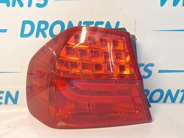 Feu arrière gauche d'un BMW 3-Serie, -, 3 mois de garantie, Utilisé, -