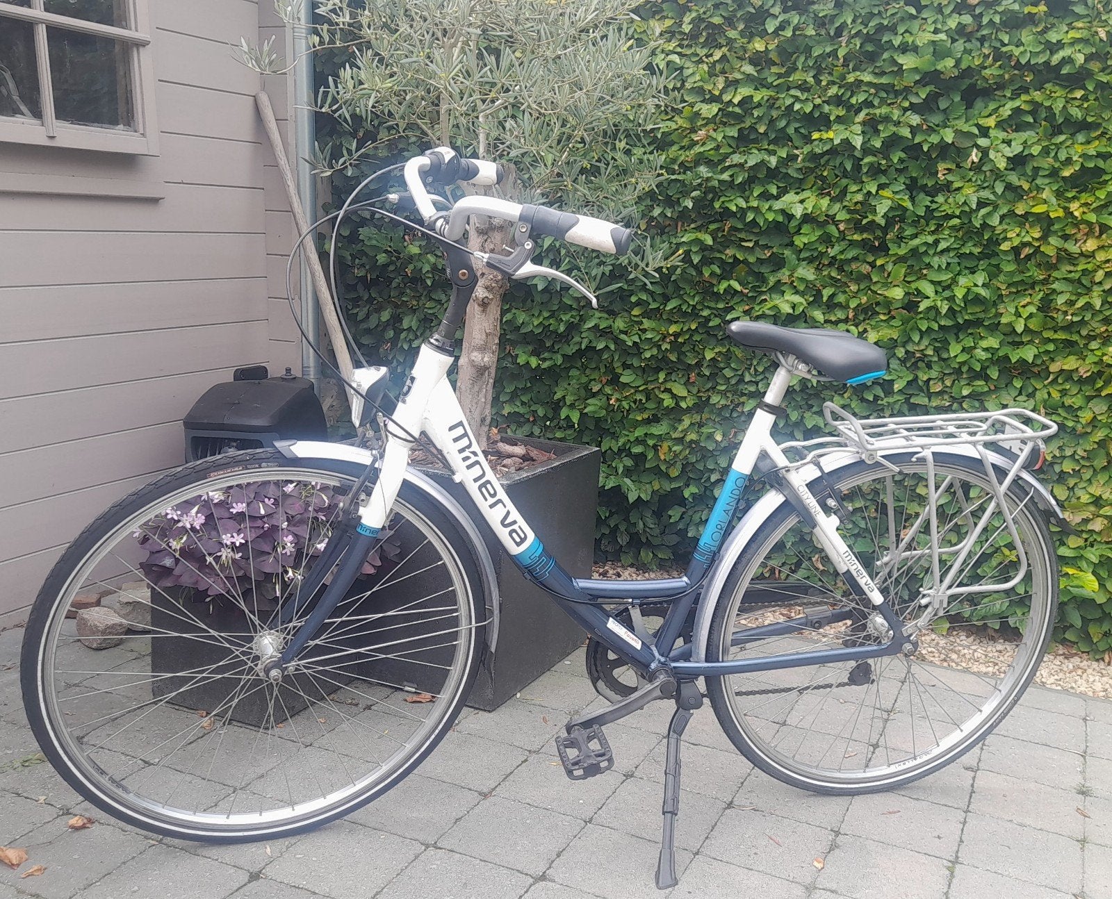 Damesfiets Minerva 28 inch - 50 framemaat, 47 tot 50 cm, Ophalen, Zo goed als nieuw, Versnellingen