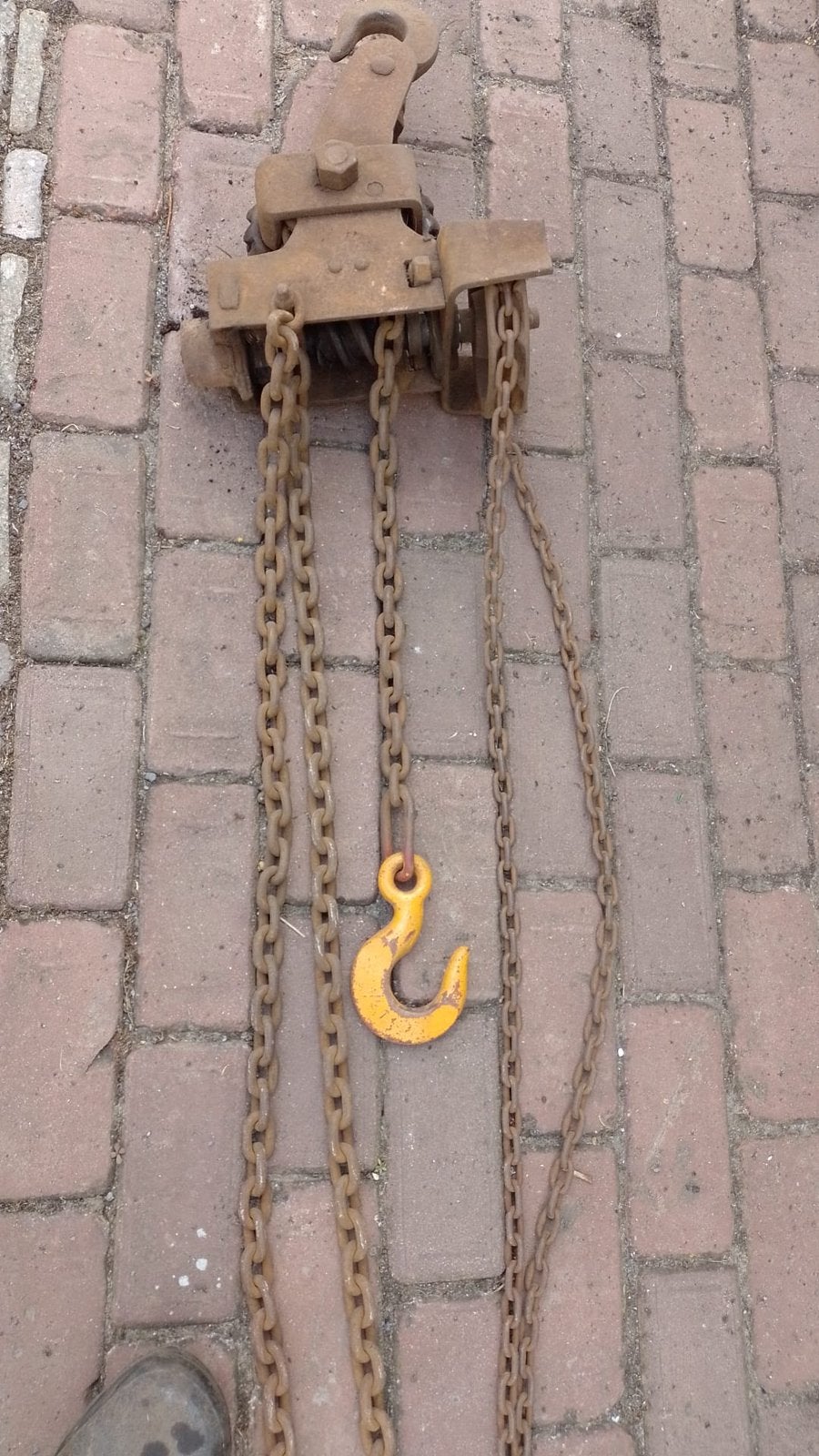 Kettingtakel, Ophalen, Zo goed als nieuw