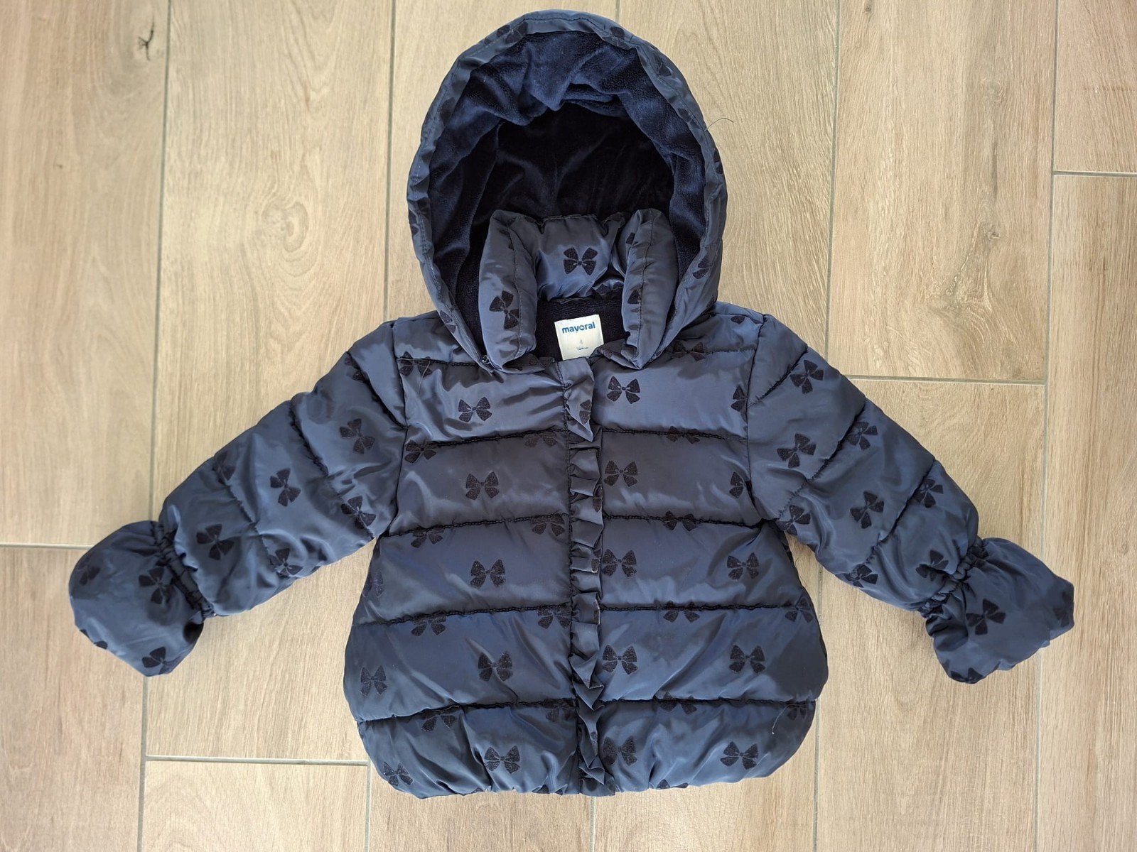 Veste d'hiver Mayoral taille 104 ou 4 ans en très bon état, Enfants & Bébés, Enlèvement ou Envoi